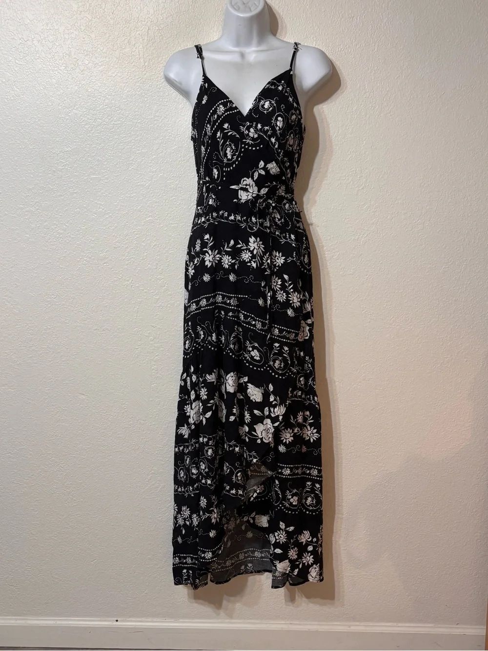 Lovestitch Floral Midi Wrap Dress Small